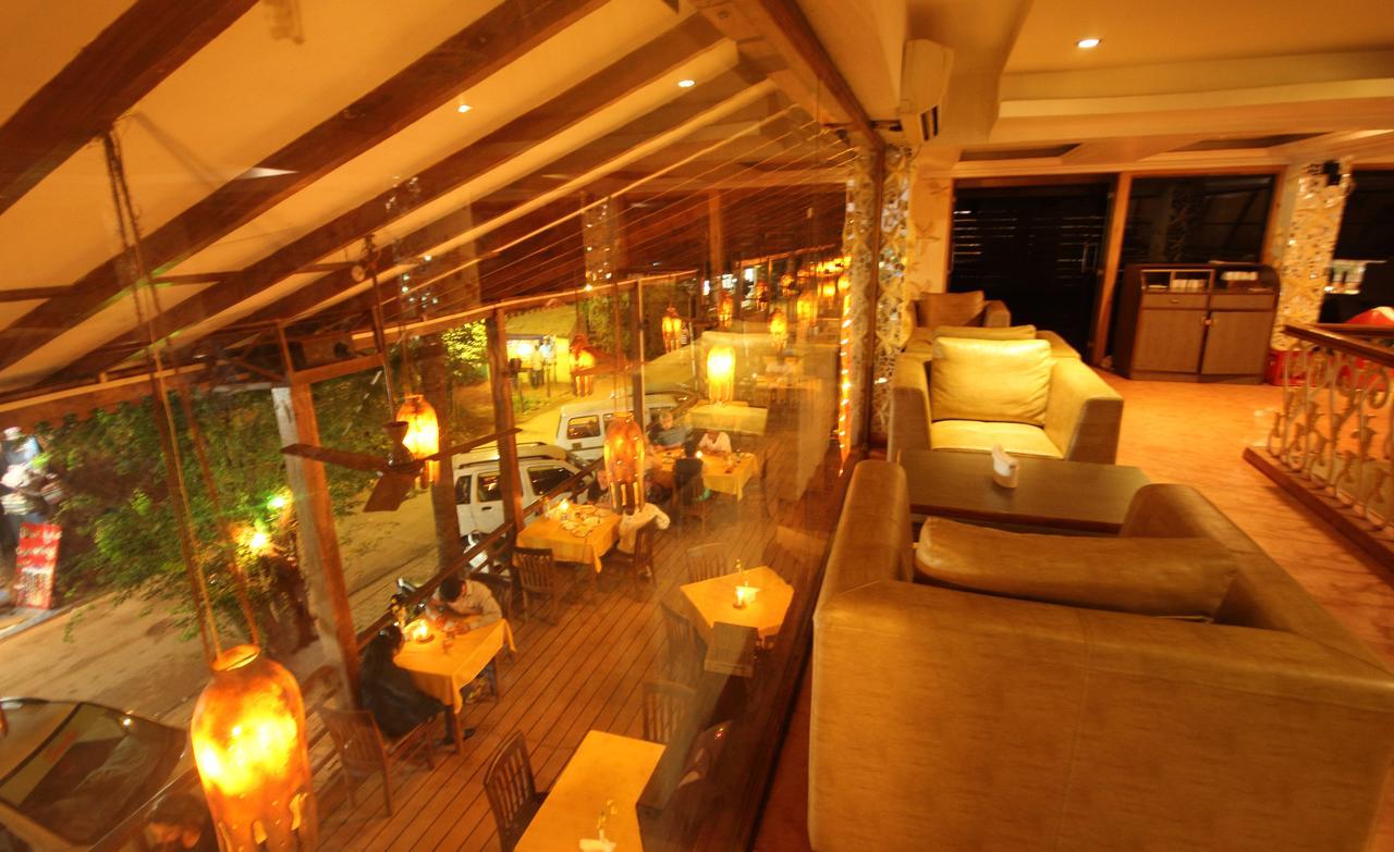 De Baga Deck Comforts Калангут Экстерьер фото